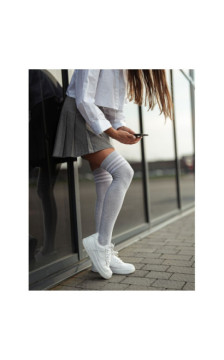 Milena garās zeķes