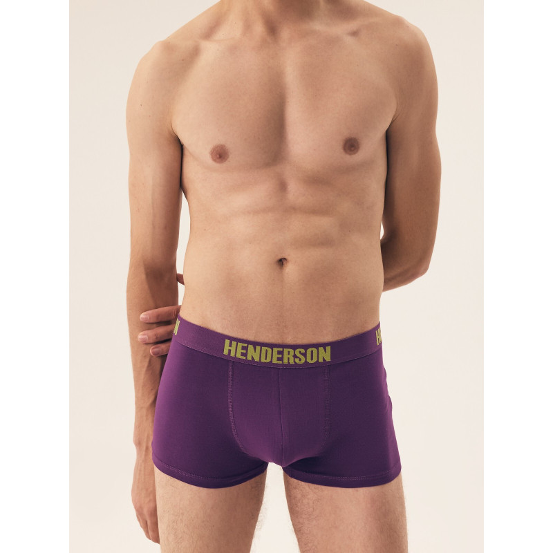 Henderson kelnaitės