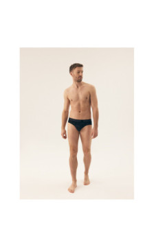 Henderson kelnaitės