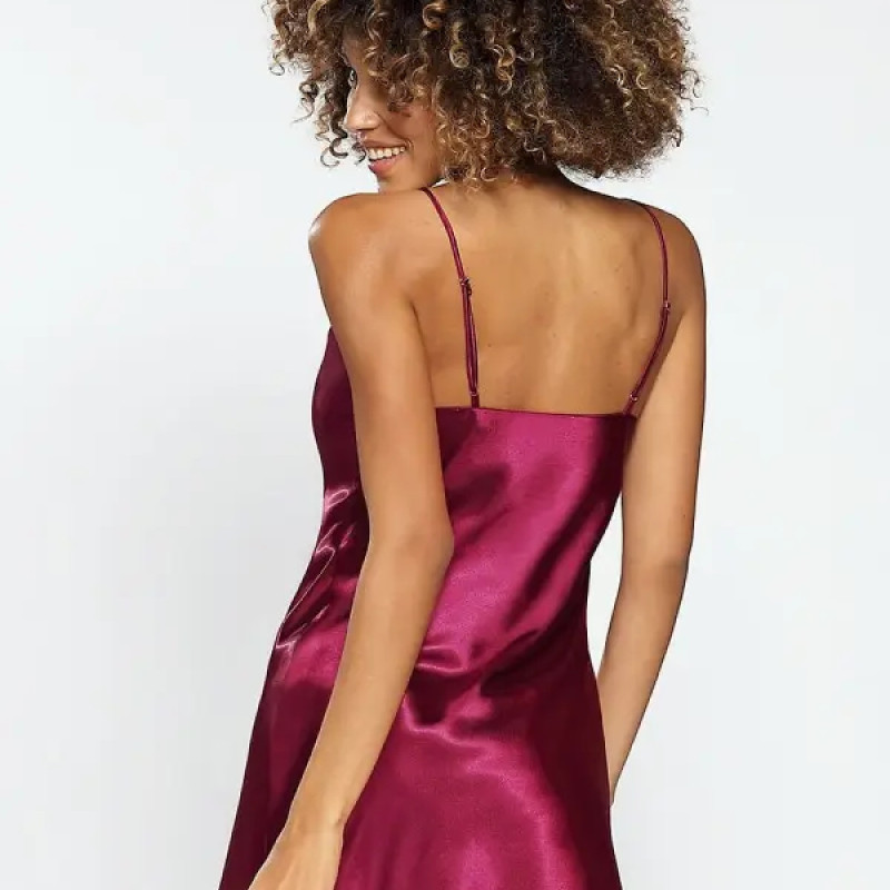 DKaren naktsveļa no satīna