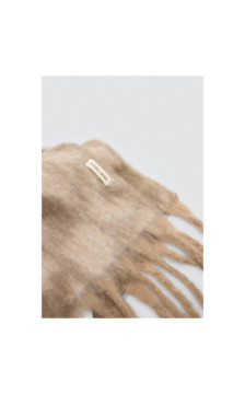 Ysabel Mora šalikas