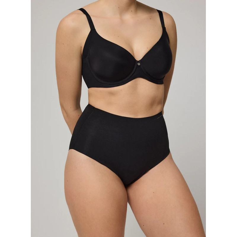 Ysabel Mora liekninančios kelnaitės