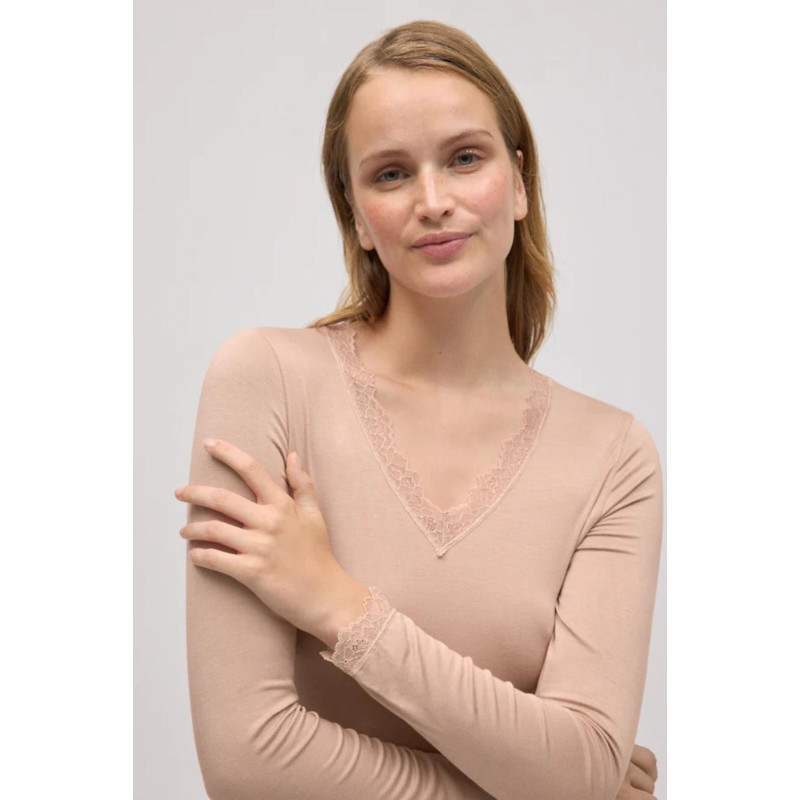 Ysabel Mora krekls ar garām piedurknēm