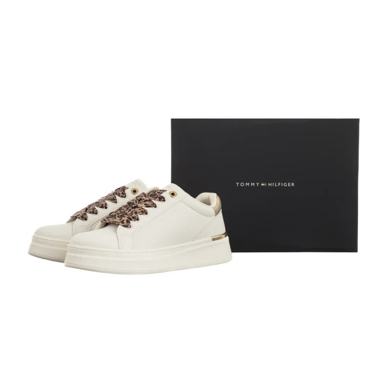 Tommy Hilfiger Low Cut Lace-Up Sneaker Off White/Platinum T3A9-34255-1355X024 (TH1453-a) spordijalatsid