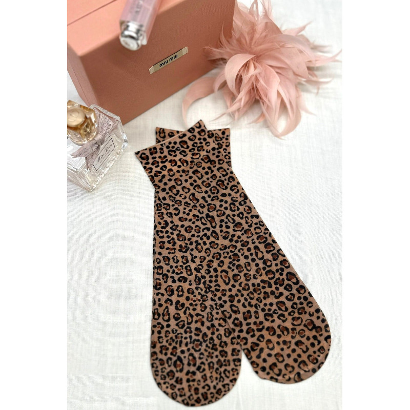 Magnetis moteriškos kojinės su likra