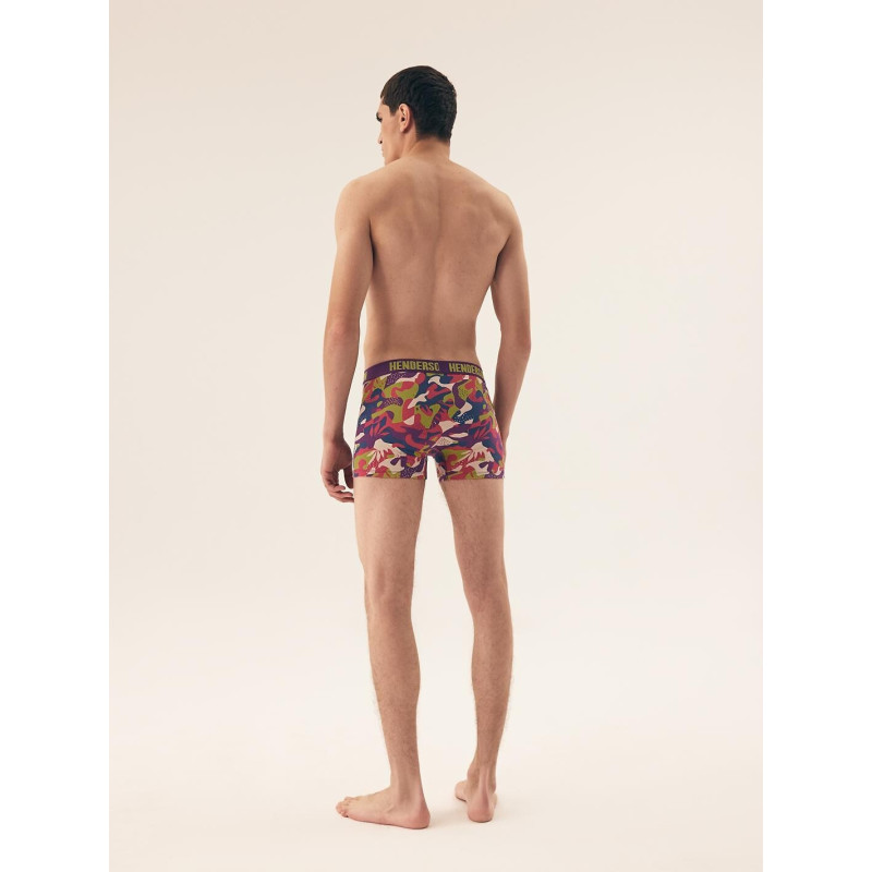 Henderson kelnaitės