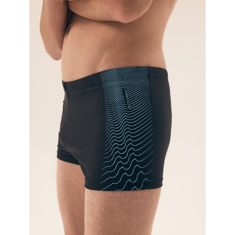 Henderson peldkostīms