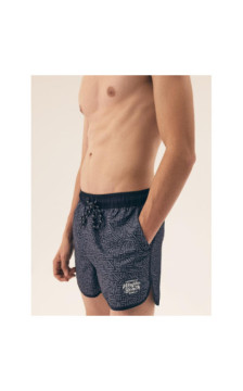 Henderson peldkostīmi