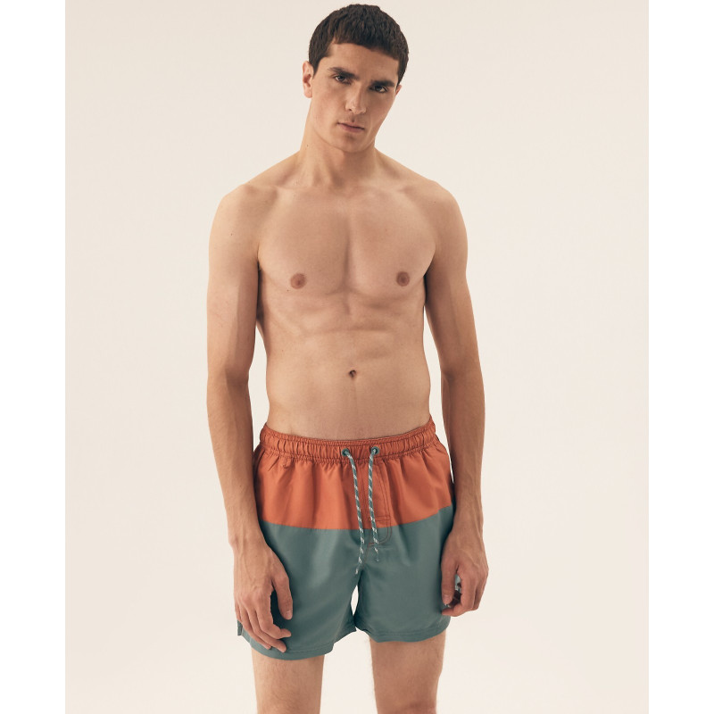 Henderson peldkostīmi