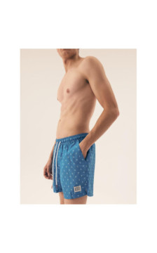 Henderson peldkostīmi