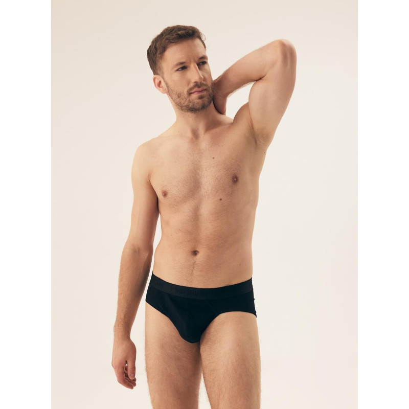 Henderson kelnaitės