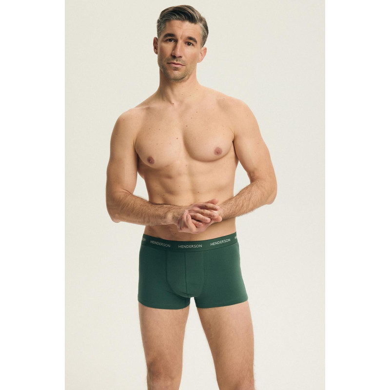 Henderson kelnaitės