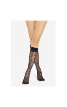 Gatta zeķes līdz ceļiem